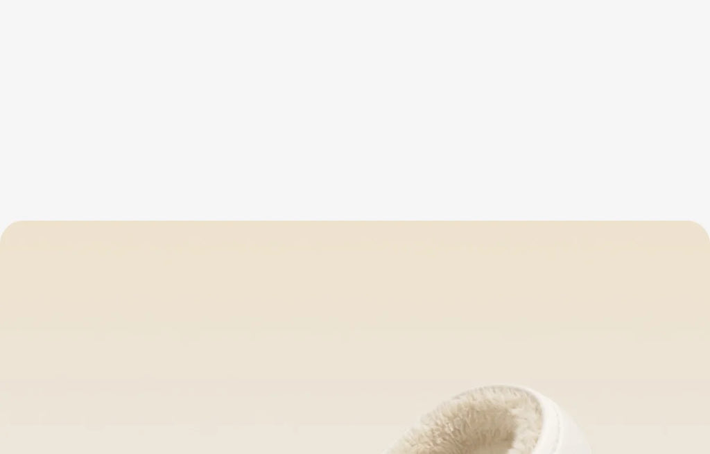 Waterpoof eva cat slippers with paw bottom outdoor garden.