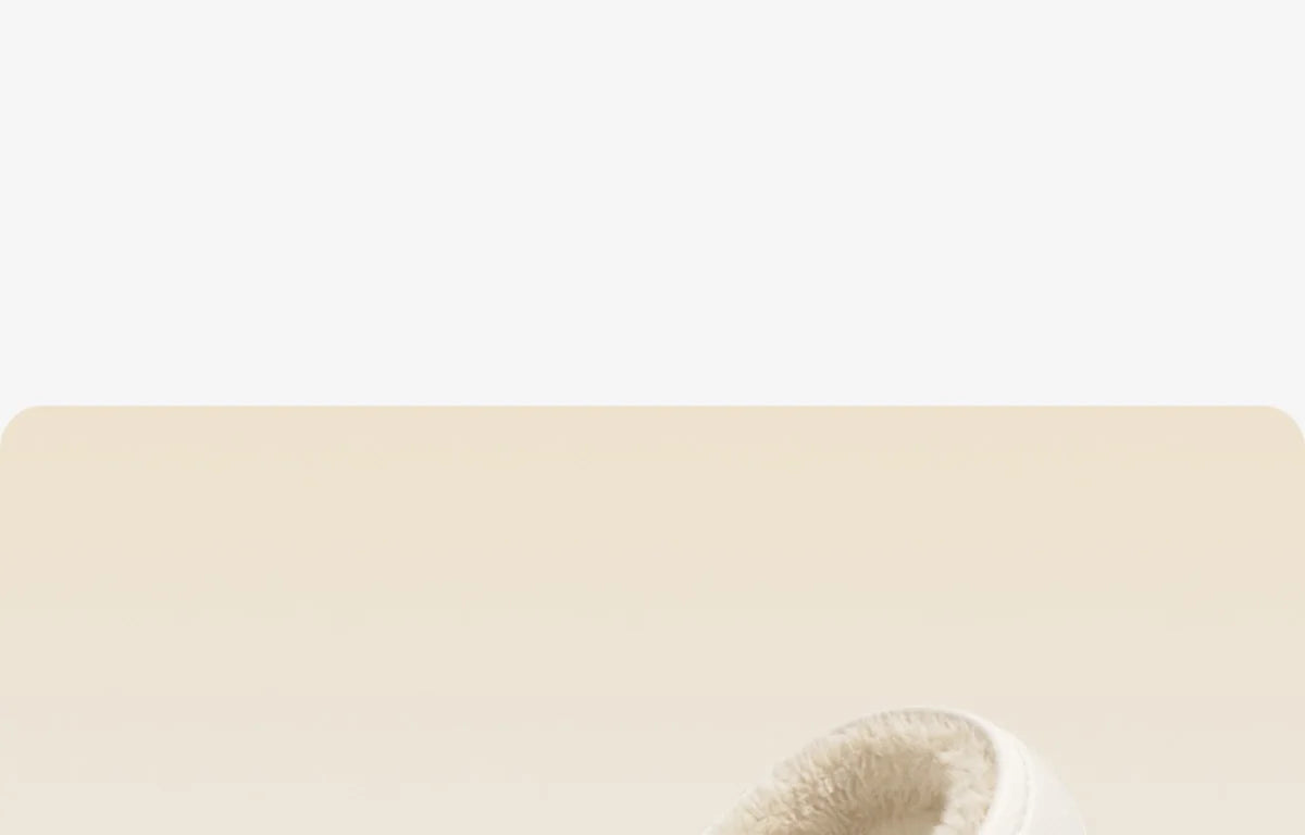 Waterpoof eva cat slippers with paw bottom outdoor garden.